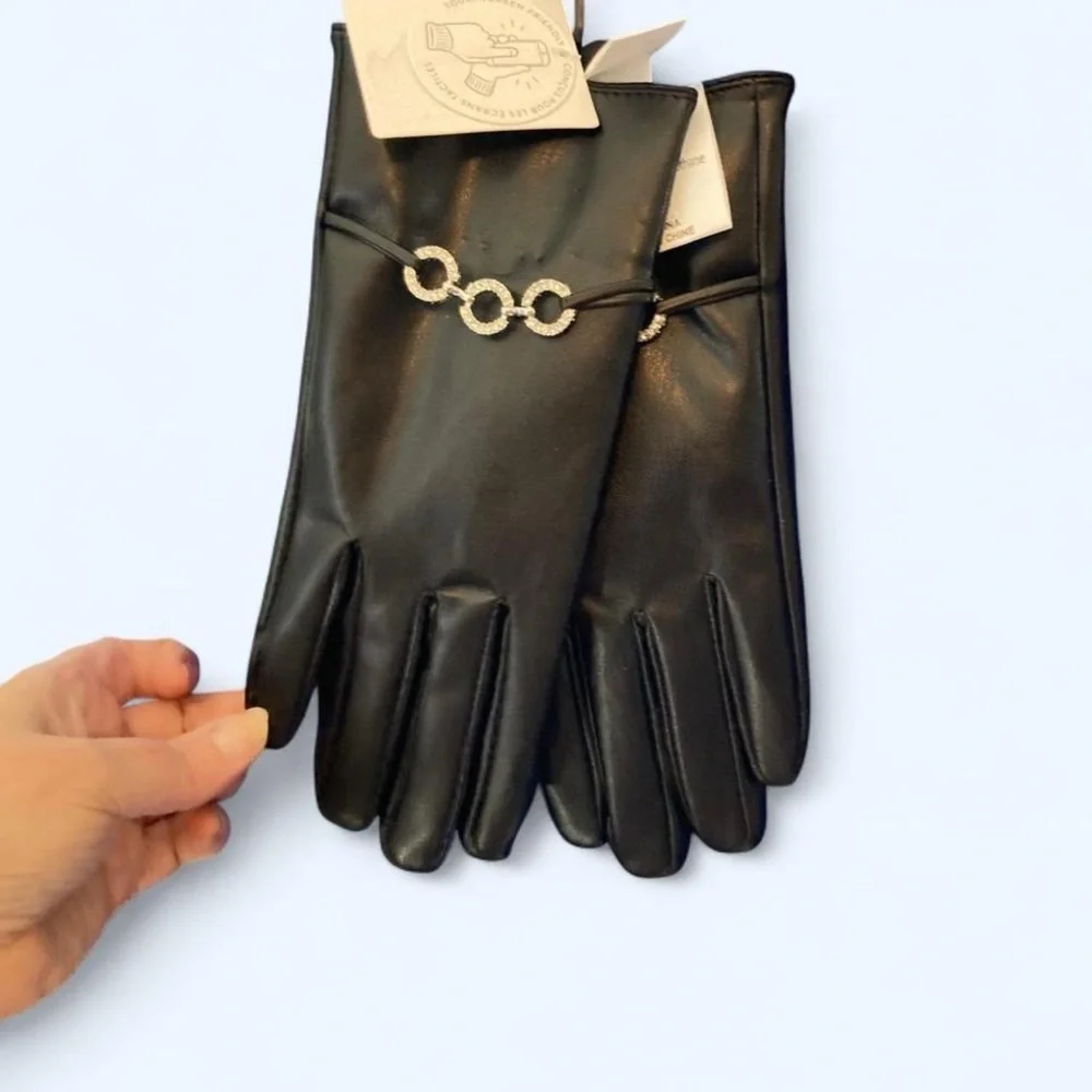 Black faux leather gloves with rhinestone detail NWT touchscreen friendly